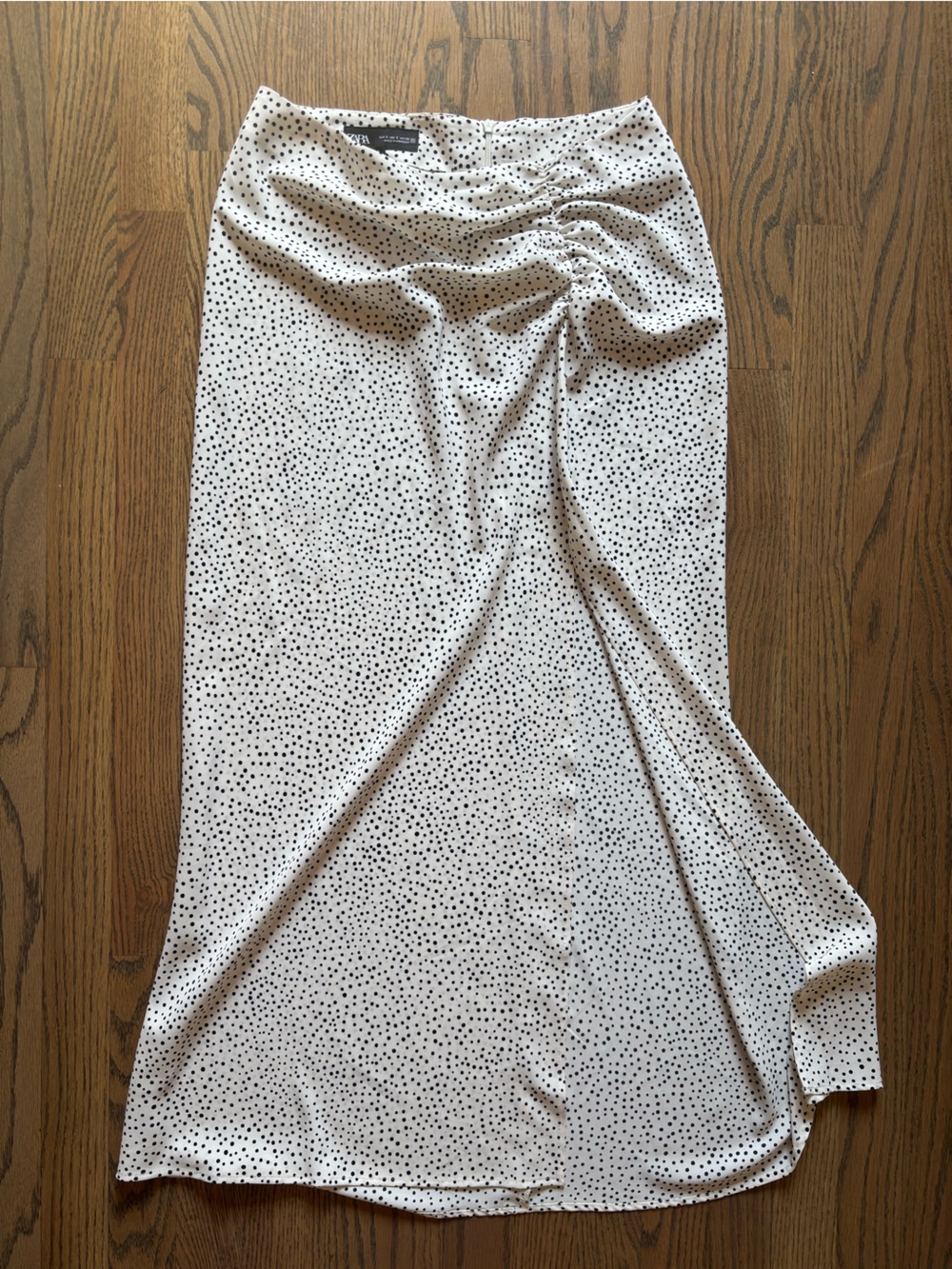 Small Zara White and Black Polka Dot midi Skirt